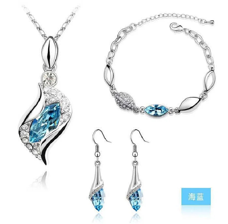 New Fashion Crystal Necklace Set